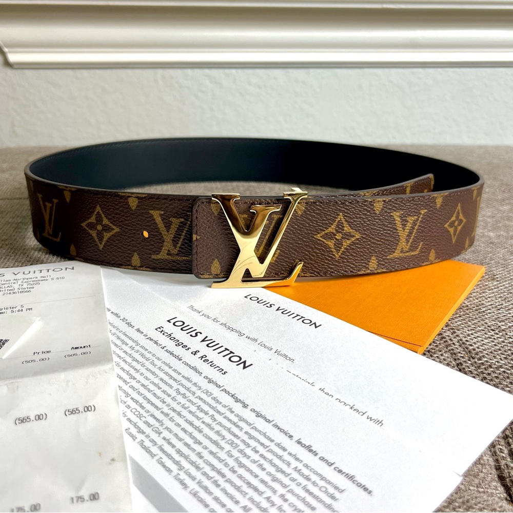 Louis Vuitton Belt Initiales Belt used gently